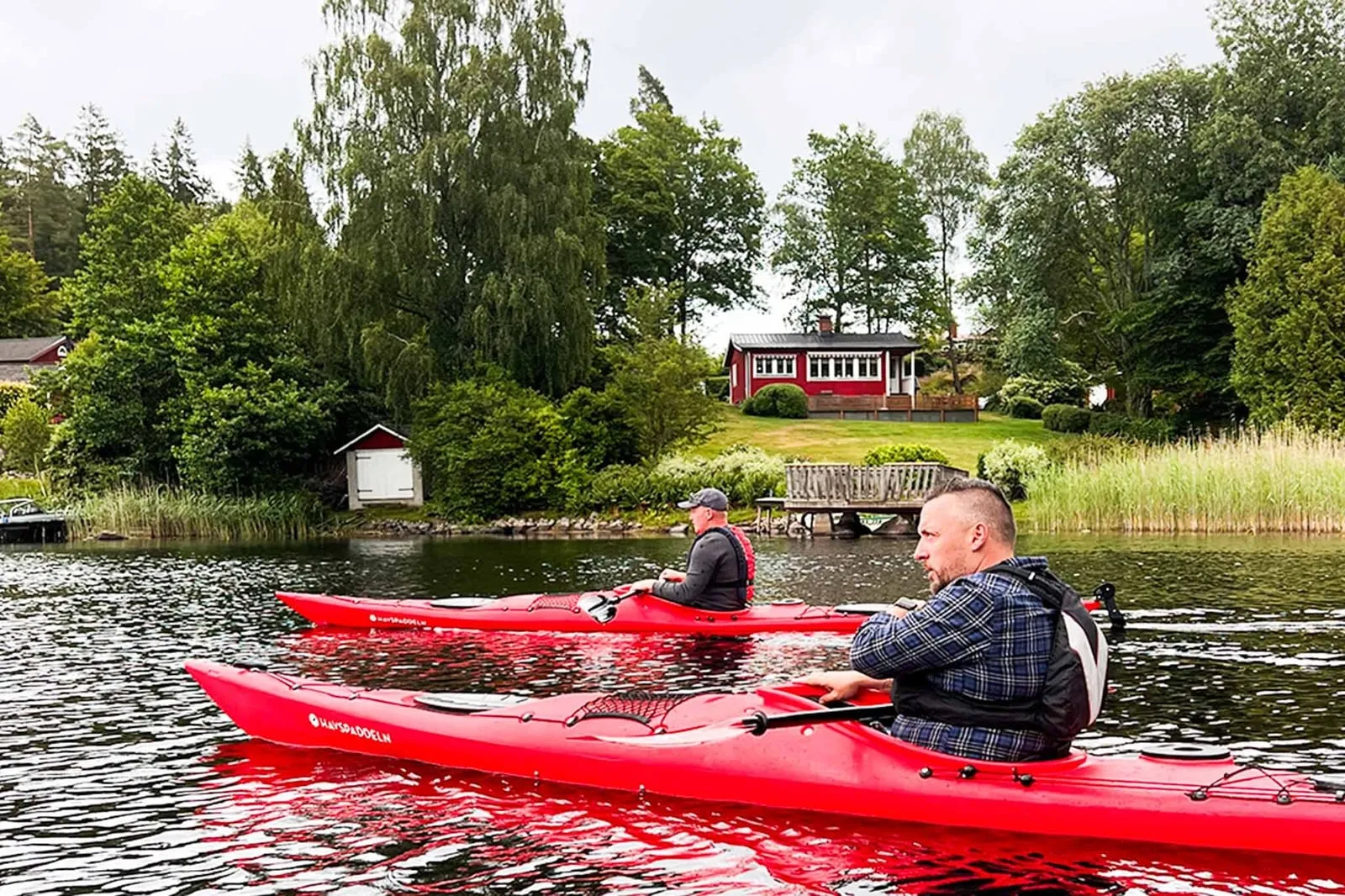 Jon Marin and Emil Jonsson in kayaks