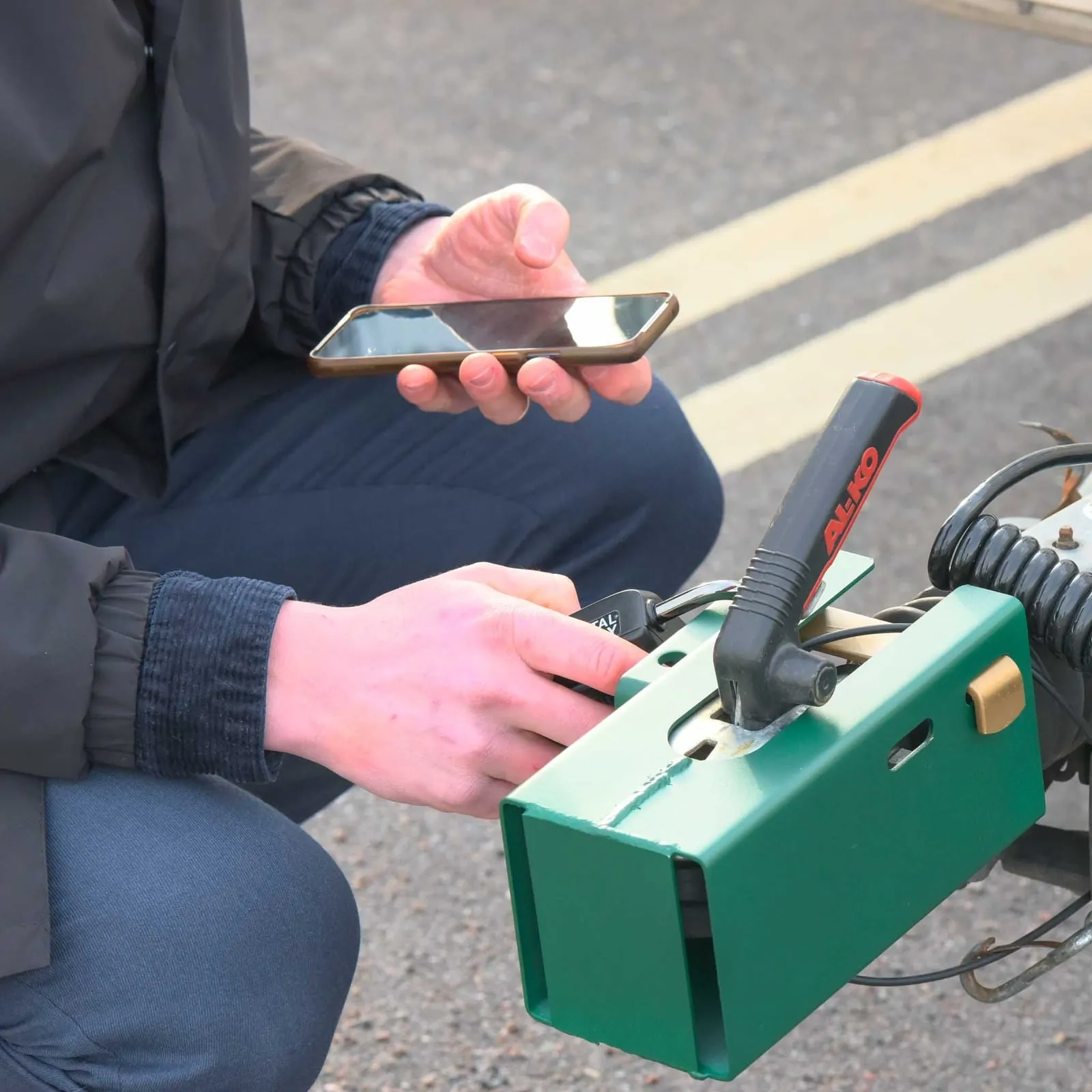 Showing how to open the padlocks using a mobile phone